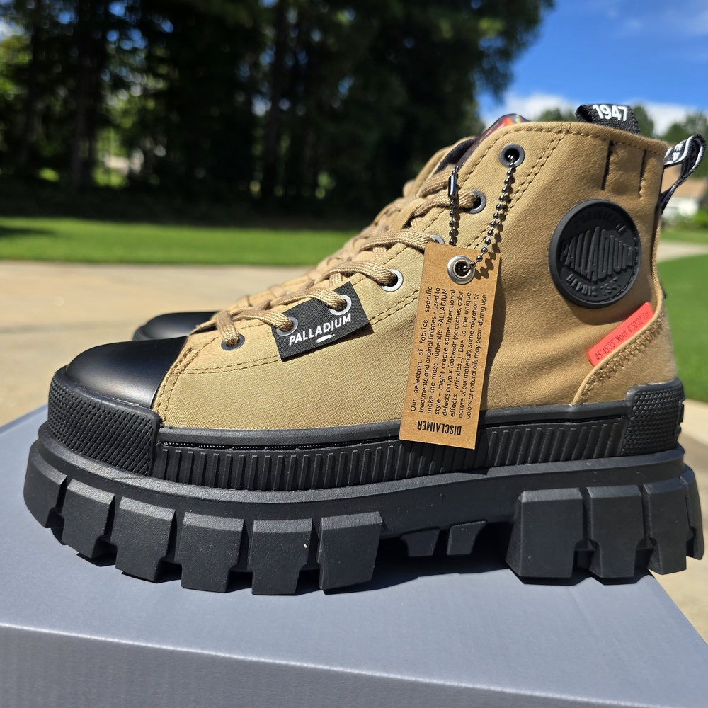 Palladium Womens Revolt Hi TX Ankle Boots Olive Lace-Up Platform Shoes Sz 6M